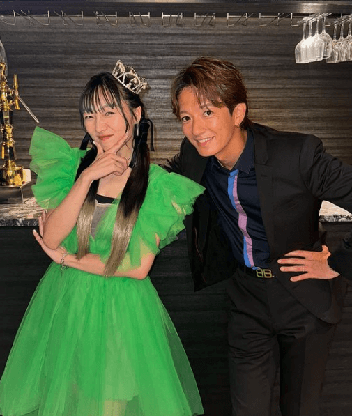 「バリ可愛いか〜」元SKE須田亜香里、プリンセスコスでみちょぱ夫・大倉士門とのツーショットを公開！
