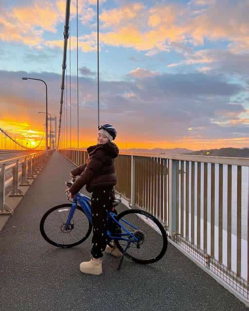 本田真凜 親友との美しすぎるサイクリングショットに「天使すぎです👼🏻」