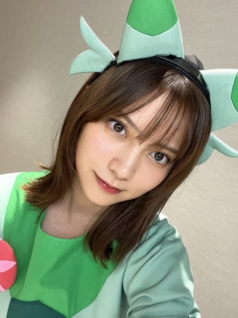 「みんな起きろ〜」桃月なしこが目が覚めるような激カワコスプレを披露！