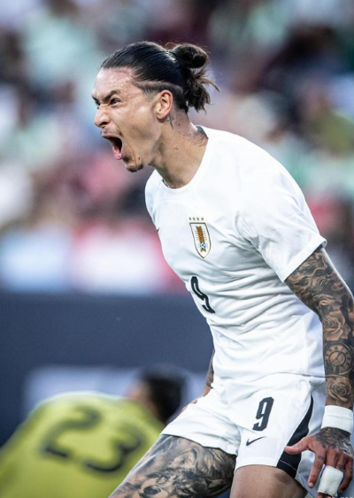 ウルグアイ代表FWがメキシコ相手にハットトリック