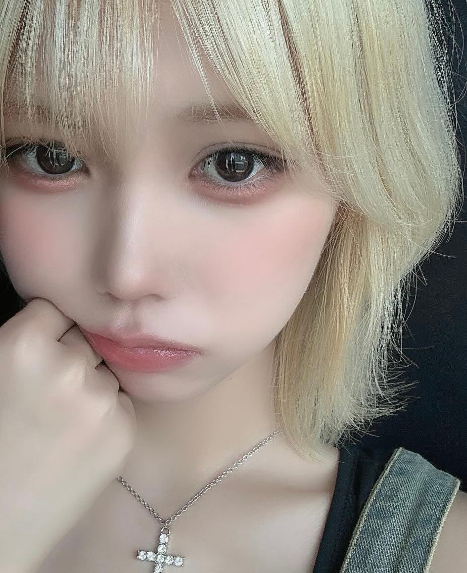 全部可愛くて選べない！元乃木坂46が最新ショットを公開