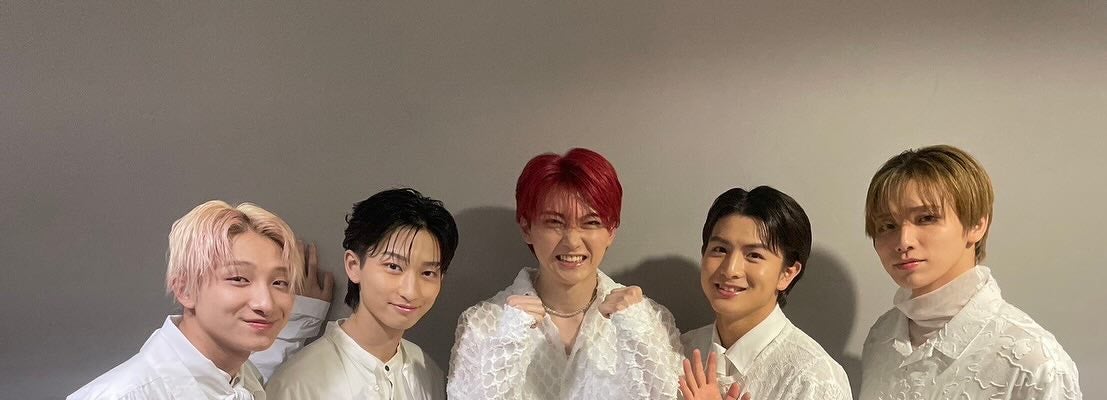 『プロフェッショナルランキング』で強烈な印象を残した超特急・ユーキが共演者とのオフショットを公開！