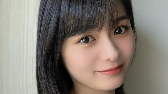 星名美津紀、“涼しげワンピ姿”に反響続々！「まんまるおめめに癒やされる」の声も