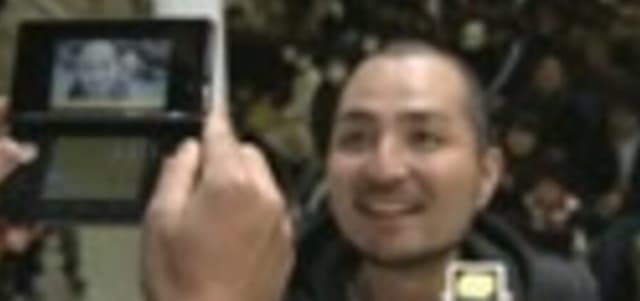 スリムクラブ真栄田がニンテンドー3DSの発売から14年に「14才おめでとうございます。」と祝福？