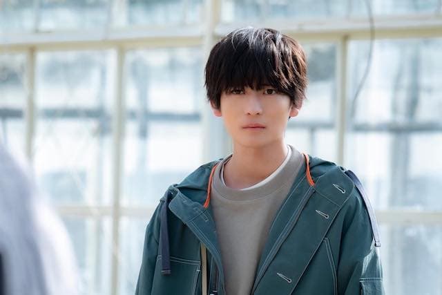 高橋文哉がギャップのある2枚を公開📸「どっちも可愛い💕」