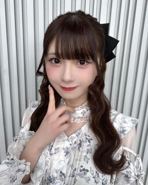 「元気いっぱいもらえたよ〜」≠ME・菅波美玲、春らしいワンピース姿で対面お話し会の感謝を綴る！