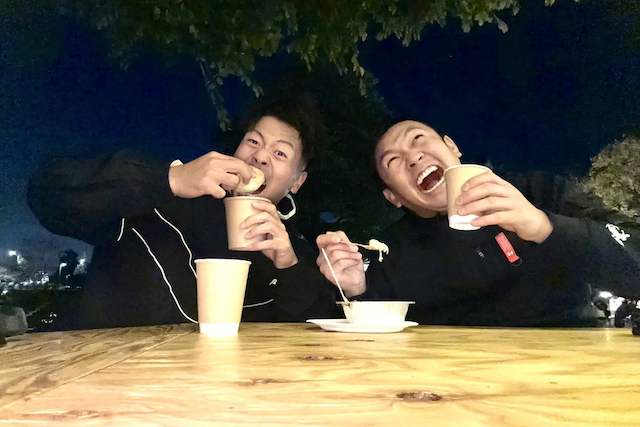 あの人とデート！ 山﨑康晃、横浜のクリスマスマーケットを満喫