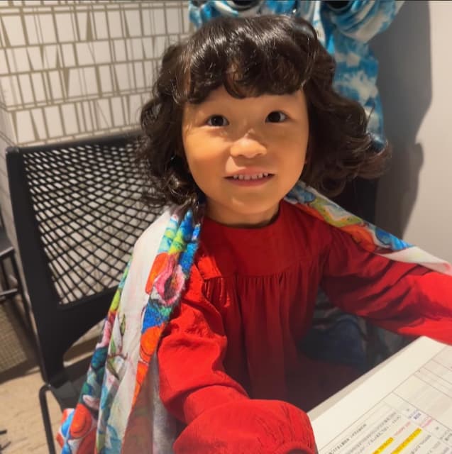 ののちゃんこと村方乃々佳のくるくるヘアーにファン悶絶