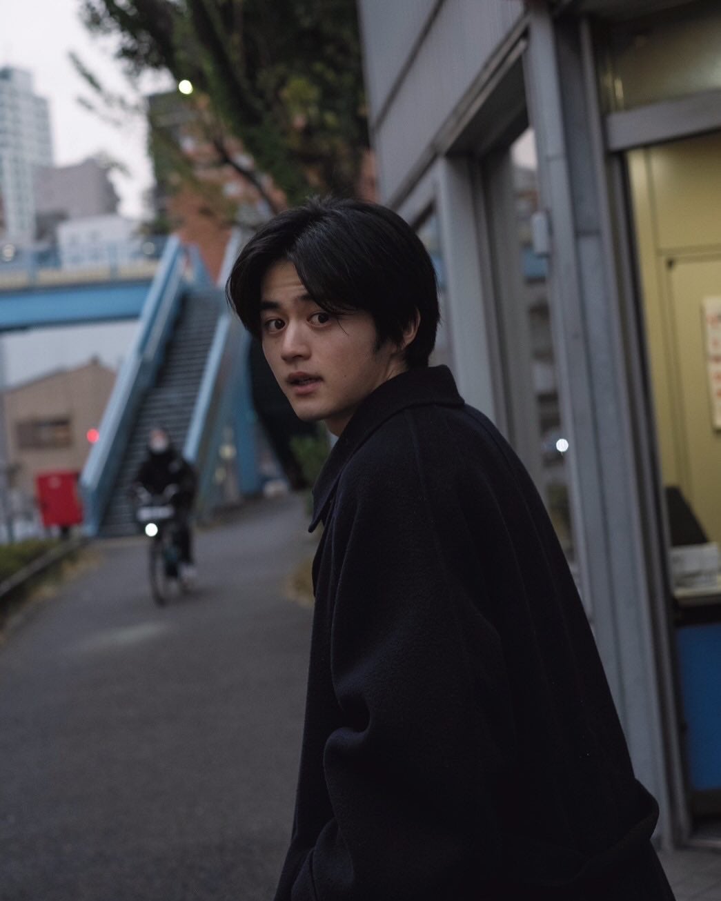 「実は〇〇です！」鈴鹿央士が撮影の一部を大公開！？