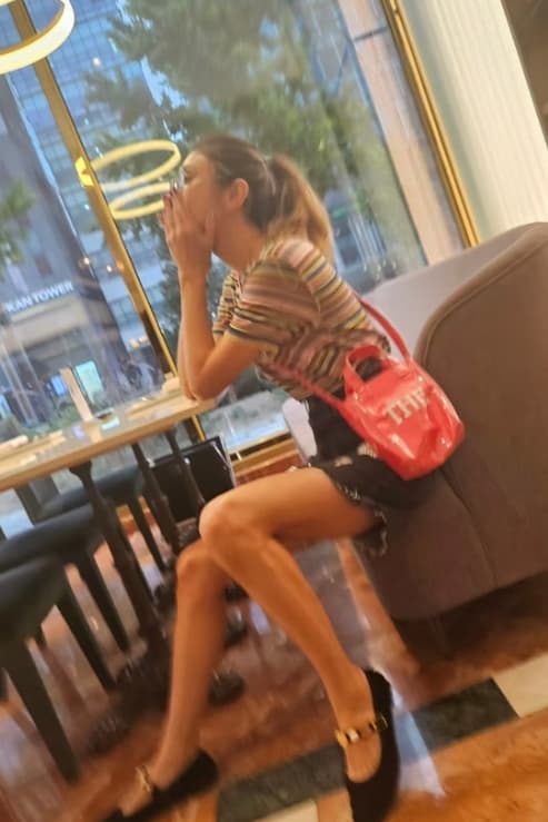 人気モデル〇〇が美脚を披露！韓国旅行パート3！そして話題の皮膚科体験まで♡