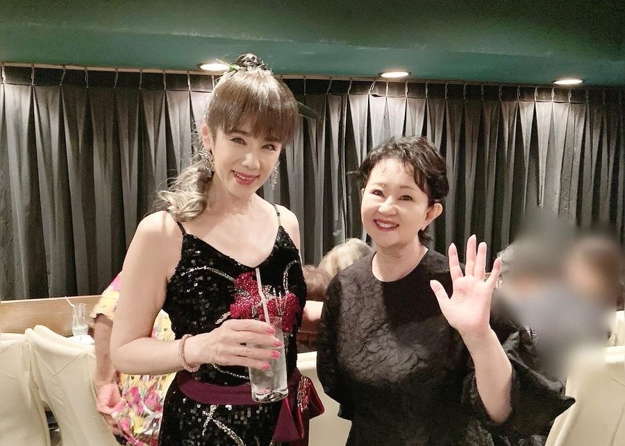 歌手・畑中葉子、「ピンクレディーナイト」でミーと再会　感動のステージに笑顔