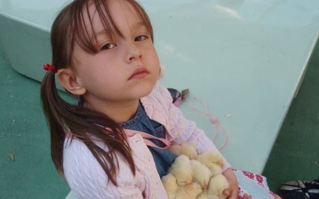 「かわちすぎる」FRUITS ZIPPER 早瀬ノエルが投稿したひよこたちとの”ちびのえ”写真に絶賛の嵐！