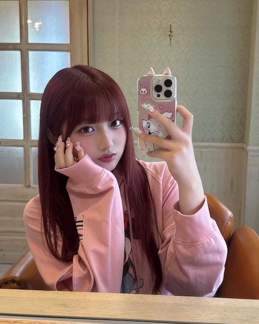 辻ちゃん長女・希空、ピンクで統一したコーデにファンからいいね殺到！