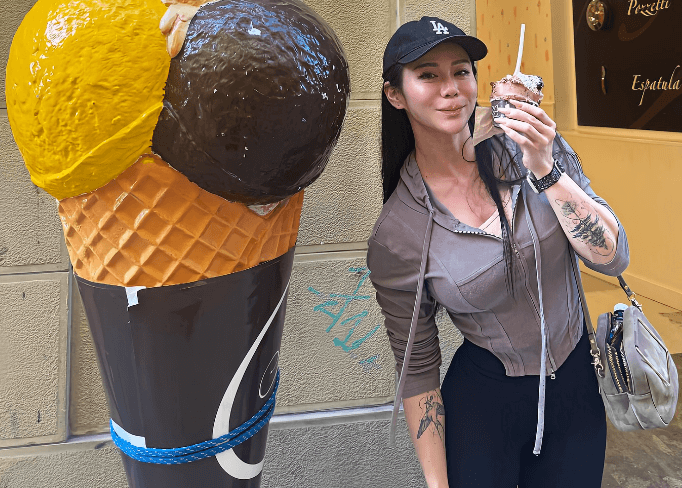 ビキニプロの美女、スペインのバル巡りへ！現地の美ショット＆グルメムービーを公開しファン魅入ってしまう