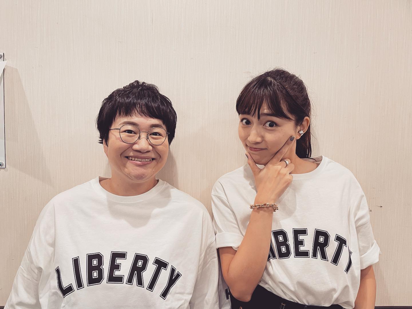 「変顔が全力すぎる」近藤春菜＆川口春奈の“Wはるな”ショット反響