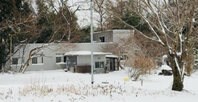 尾木ママ、故郷の「尾木直樹故郷館」が雪に包まれる！