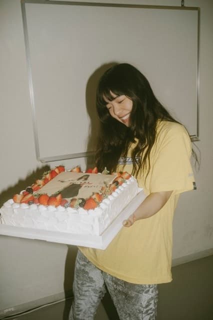 あいみょんがメジャーデビュー8周年！ファンから”おめでとう”の声が殺到