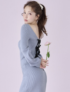 麻亜里、ピーチ・ジョンの新作モデルに登場！可愛すぎるファッションが話題沸騰！