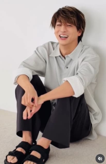 「可愛すぎて目覚めました」timelesz・寺西拓人 オフショットでの笑顔が可愛すぎ！