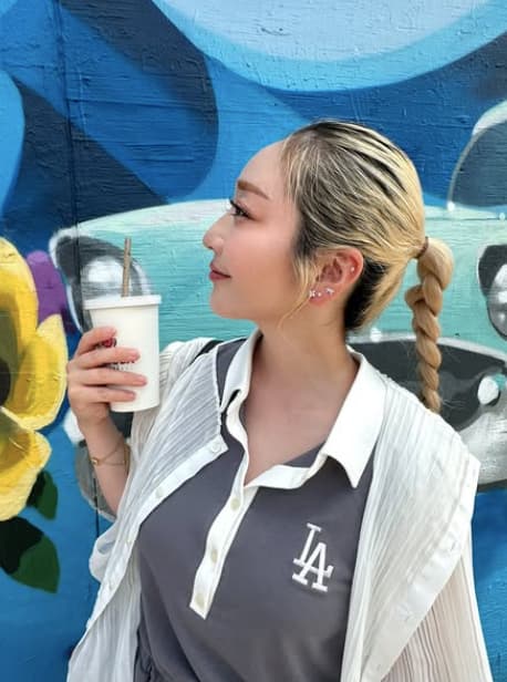 「めちゃかわいい！」長﨑望未がロスであたためてきた最新コーデを披露！