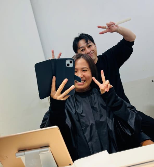 平野早矢香が美容室で楽しいひと時を過ごす⁉ニューヘアスタイルも公開