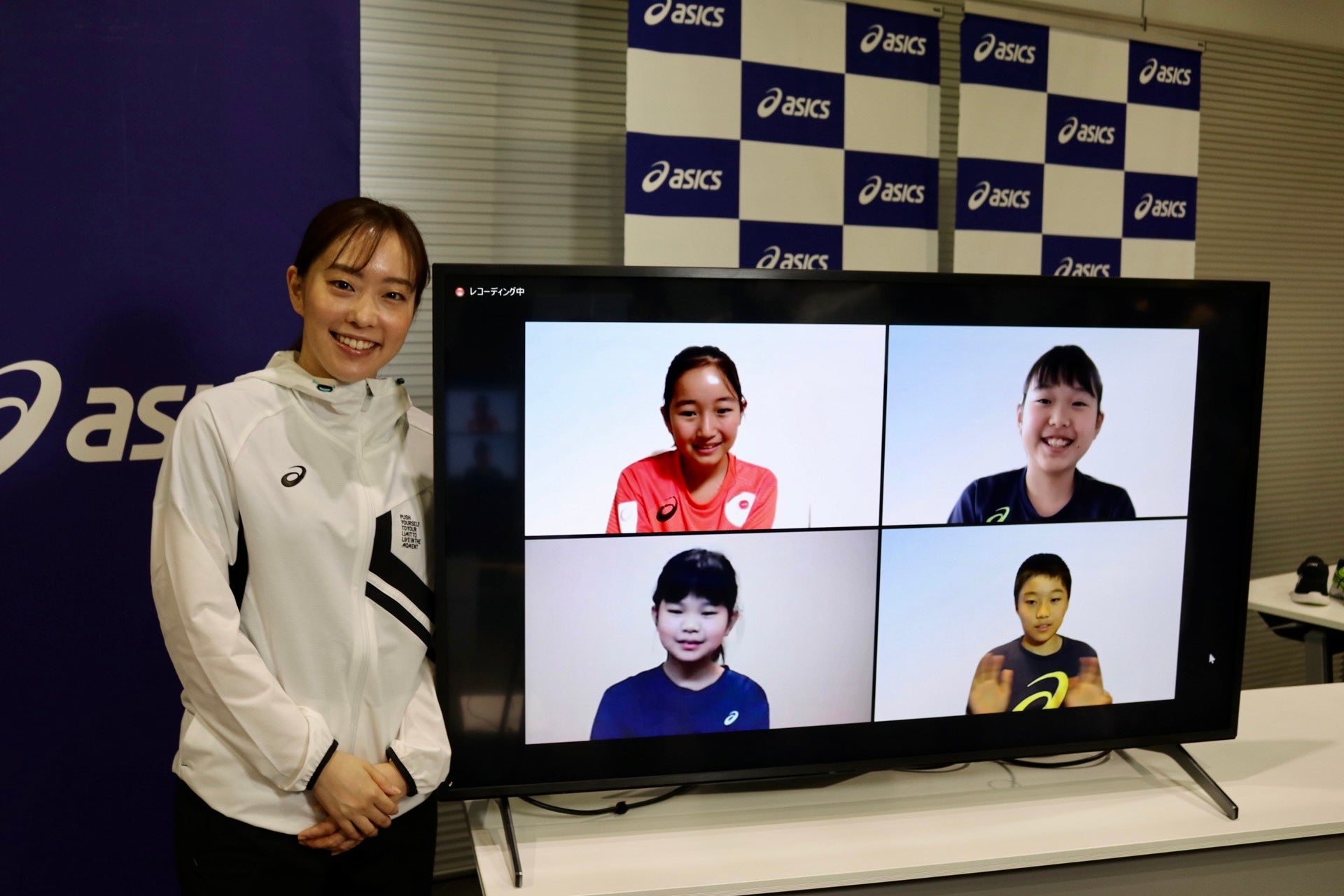 石川佳純が子どもたちと交流！ アスリートならではの「気持ちの切り替え方」とは？