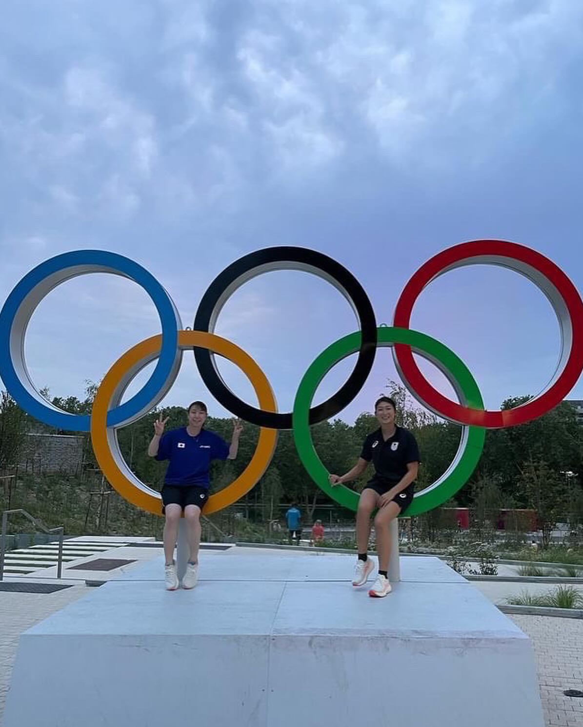 「ふざけた顔の写真しかなく、残念な気持ちです。笑」銅メダルかけ戦うアスリートが誕生日を報告