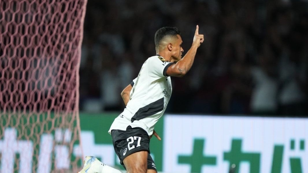 歓喜の一撃！エースストライカーが示した“得点感覚の冴え”