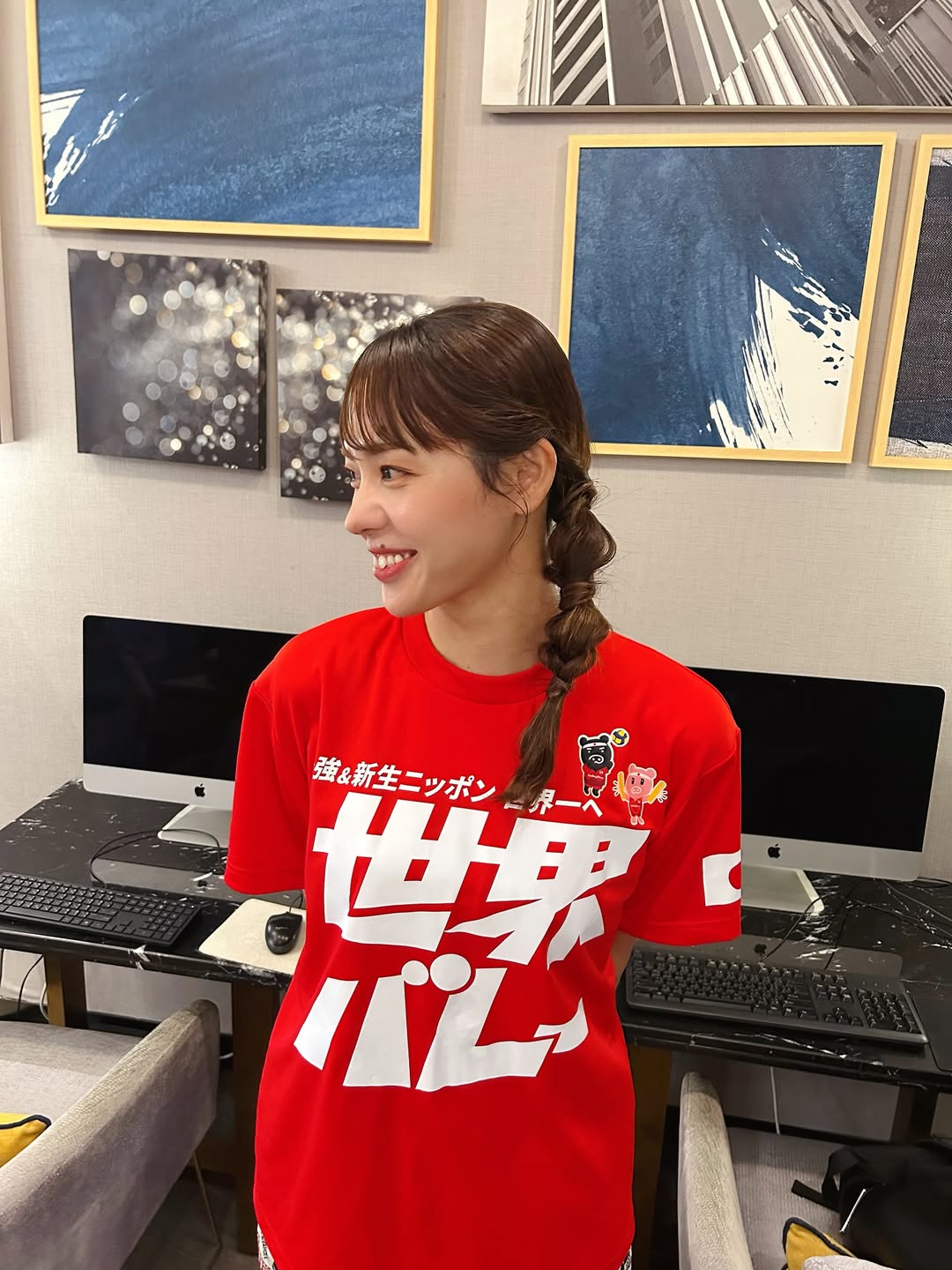 元エース・迫田さおりが「世界バレー」を現地タイから実況！予選ラウンド1位通過の日本を祝福