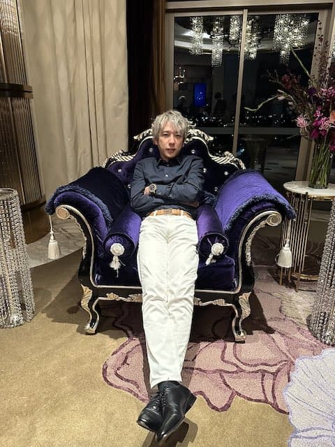 二宮和也のオフショットが衝撃的？「足ながっ！」の声多数