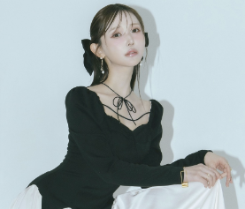 菅野結以、新作ドレス『SIRIUS』のポップアップに期待！自信作のシルエットに注目！！