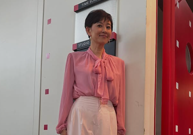 菊川怜が科学で“子育てスペシャル”登場　ピンクコーデで美しさ際立つ