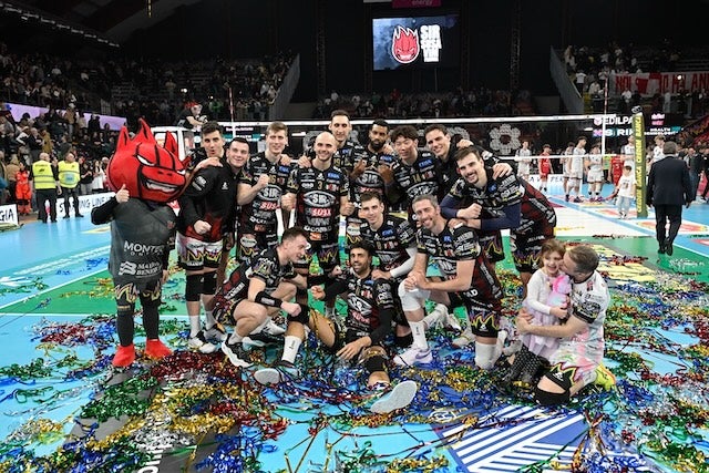 セリエAで日本人対決が実現！ペルージャ 石川祐希は古巣対決で5得点をあげ勝利に貢献