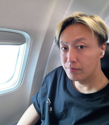 飛行機で徳島へ！しんいち、サッカーで新境地開拓か！？