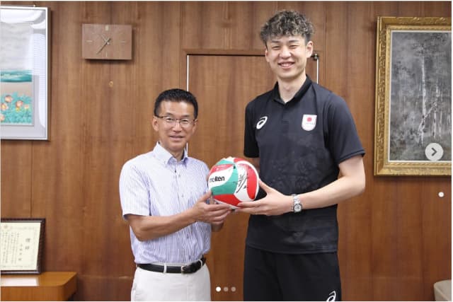 バレーボール日本代表選手が名取市長と対談！バレーボール教室で子供たちに熱血指導