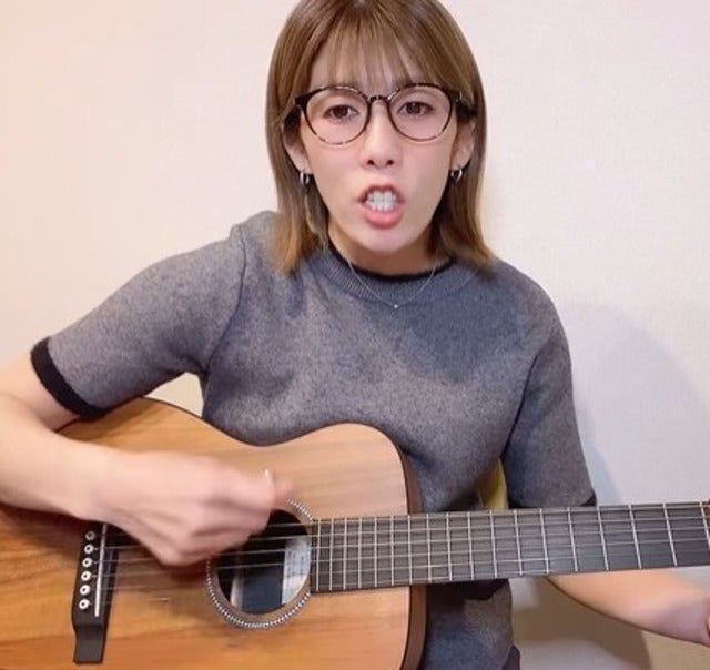 吉田沙保里が優里のドライフラワーを弾き語り！「最後間違えちゃった…」