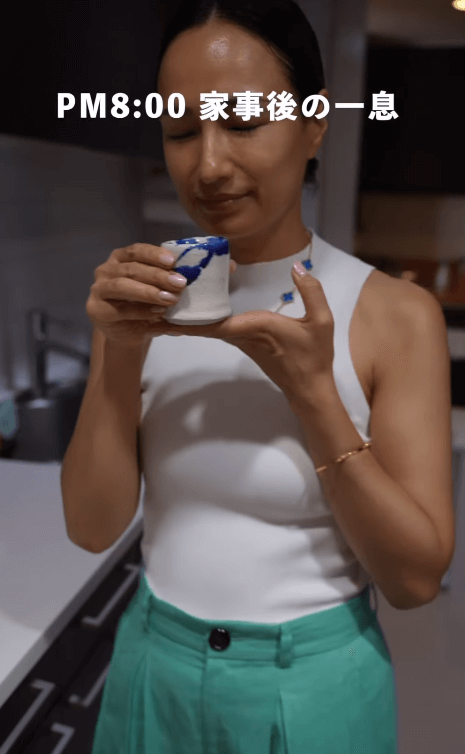 佐田真由美、余裕のある夜にナイトルーティンを初公開！自宅で本格ヘアケア挑戦