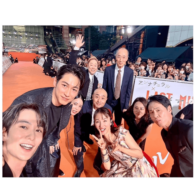 満島ひかりがプレミア試写会 で有意義な1日を送る