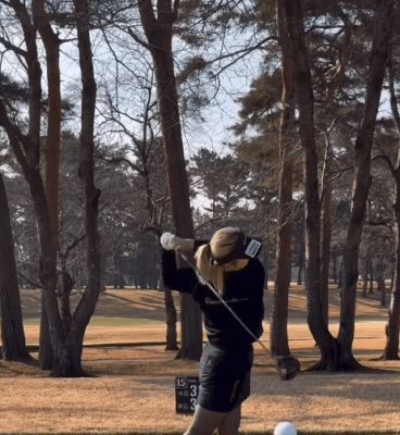 「ちょっとだけ良くなったかな」女子ゴルファー石山千晶、苦手だった正面からのスイングムービー公開！