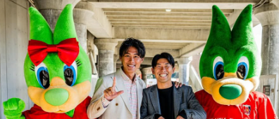 じゃない方の武藤！？元サッカー日本代表、李忠成、武藤雄樹との仲良しショットを投稿！ファンが懐かしむ声も