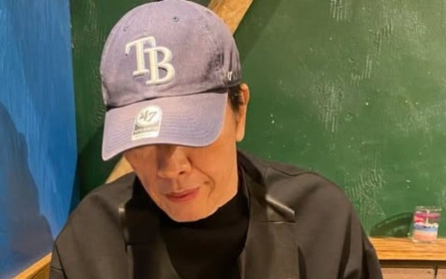 「初めて食べたよ。」遠藤憲一が多めのスープカレーを完食！