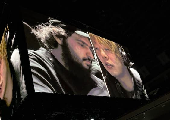 歌広場淳がeスポーツイベントCAPCOM CUPの会場へ！「両国国技館まで来ております！」