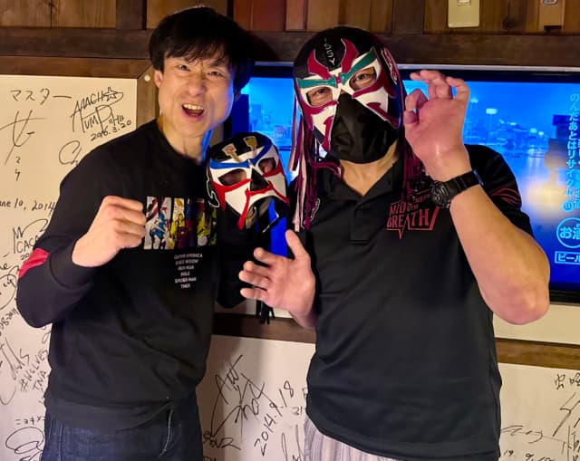 なだぎ武、憧れのザ・グレート・サスケと会い「ドキドキの夜やったー」と感激！