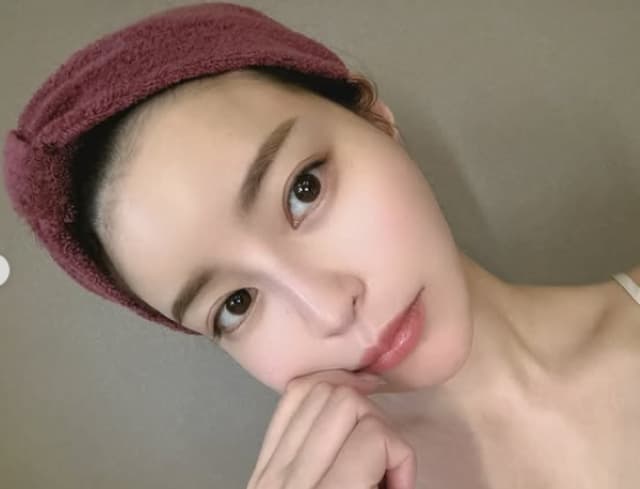 「お風呂上がりに」グラドル・岸明日香の〇〇ショットが話題に！「めちゃ可愛い」