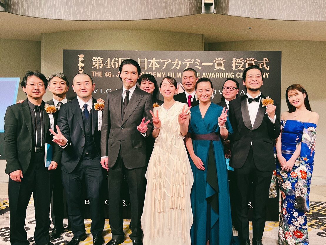 吉岡里帆と豪華すぎる俳優陣に大反響✨