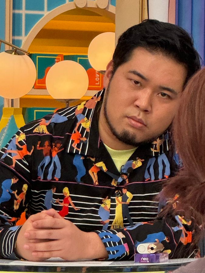 「そんな顔しないで」令和ロマン・くるま　○○な表情の相方の写真を公開！！