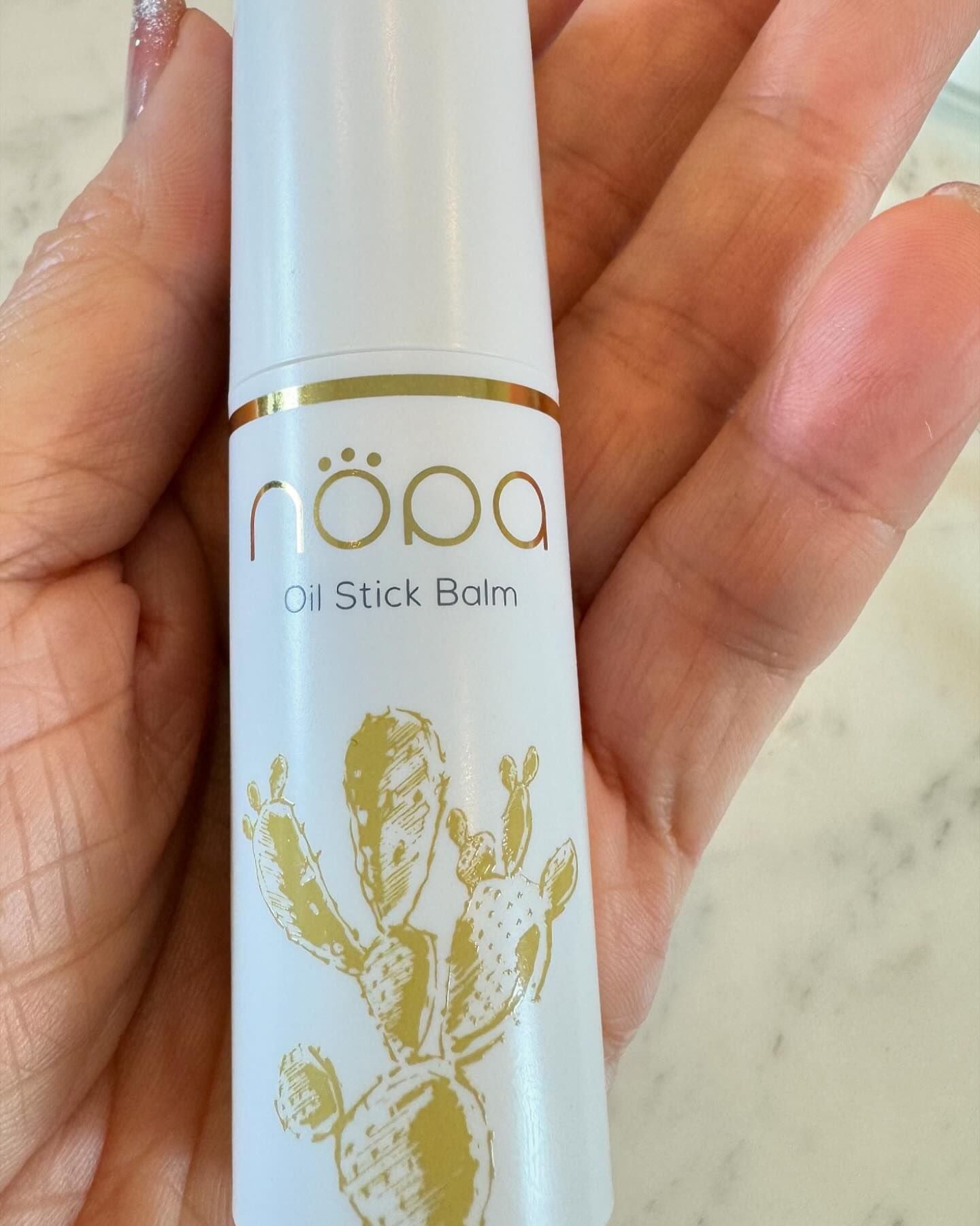 小川菜摘が愛用の美容製品を紹介　プロデュースしたのはあの