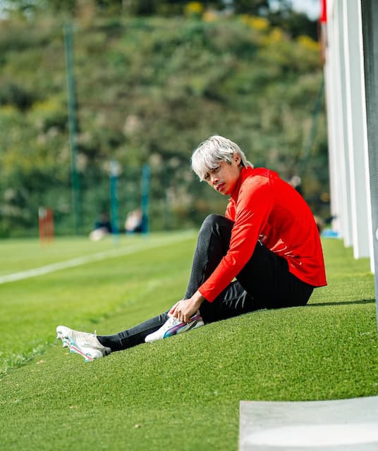 スタッド・ランス PSG戦に向けてトレーニングの様子を公開！日本代表伊東、中村の姿も！