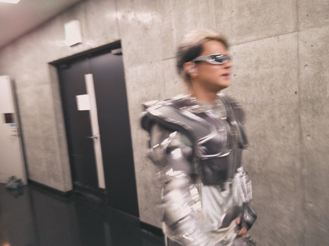 平野紫耀、ライブツアー2025終了　舞台裏ショット公開