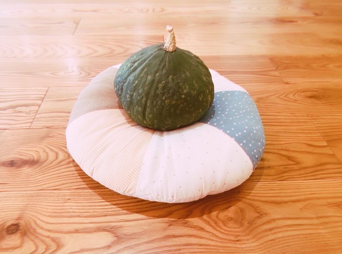 ベッキーがかぼちゃのおすそ分けに「ありがたやありがたや。」